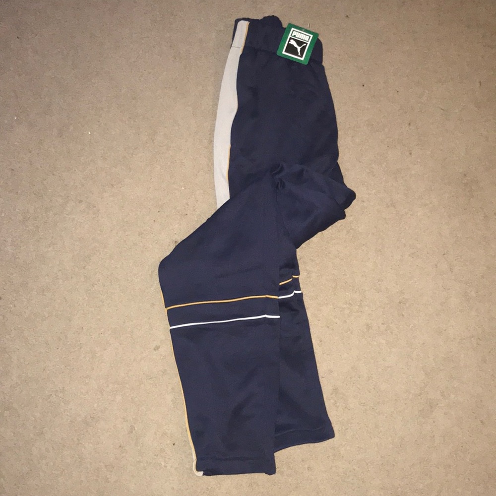 NWT XL Men’s Puma Joggers